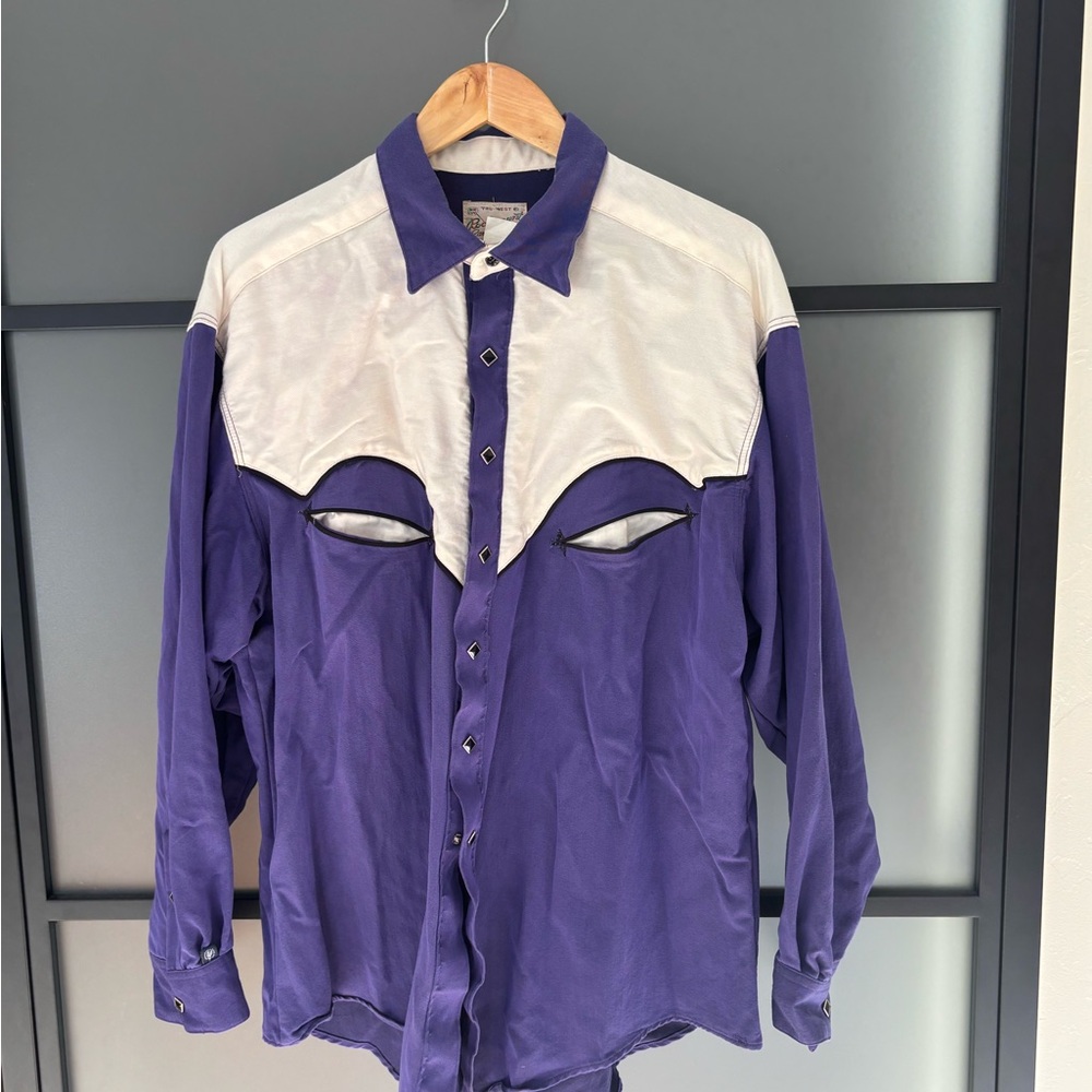 Rockmount Ranch Wesr Men's Purple and White Pearl Snap shirt